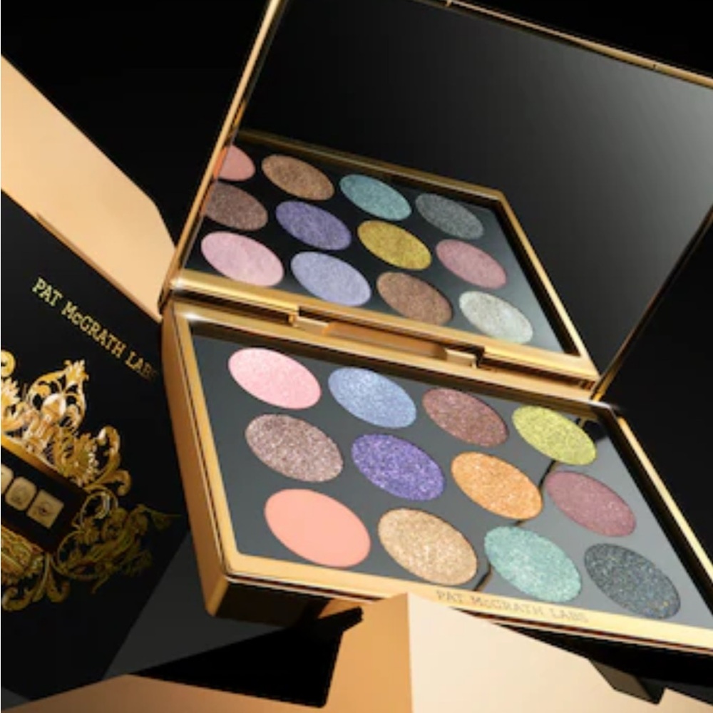 Pat McGrath Luxurious Eyeshadow Palette - Pink, Gold, Purple, and More